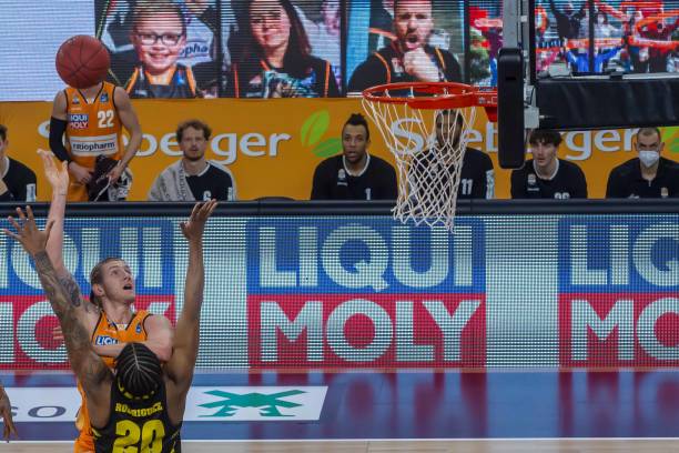 维系这台曾 维系这台曾