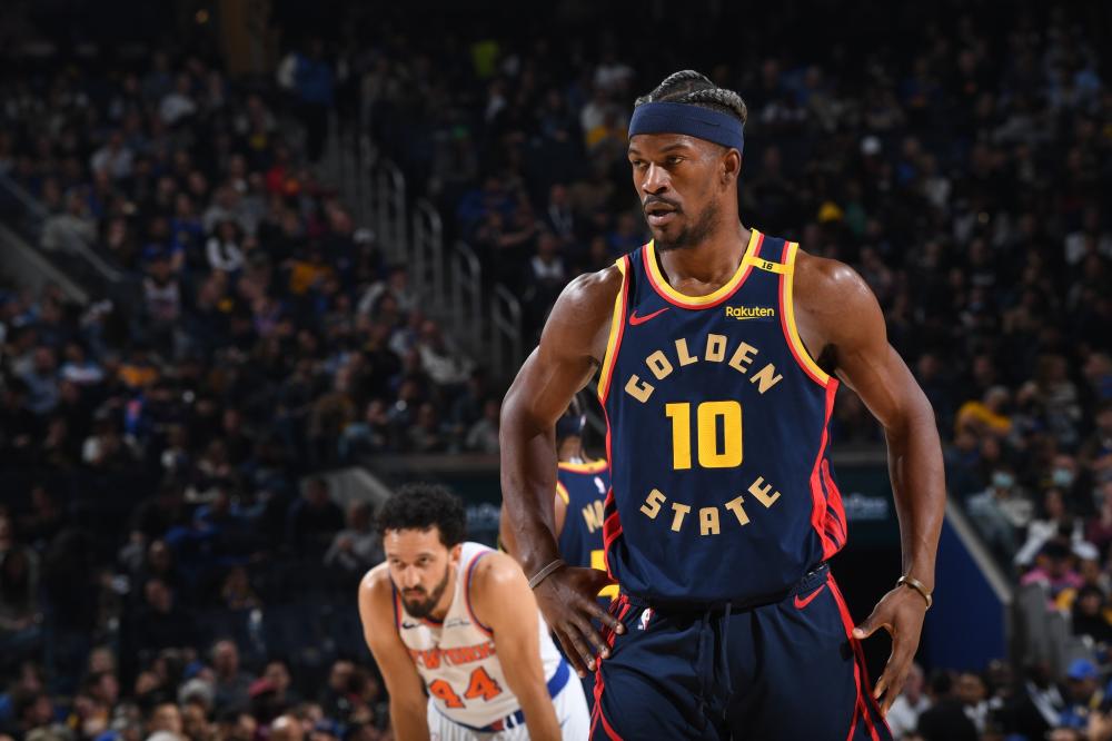 出色表现以 出色表现以