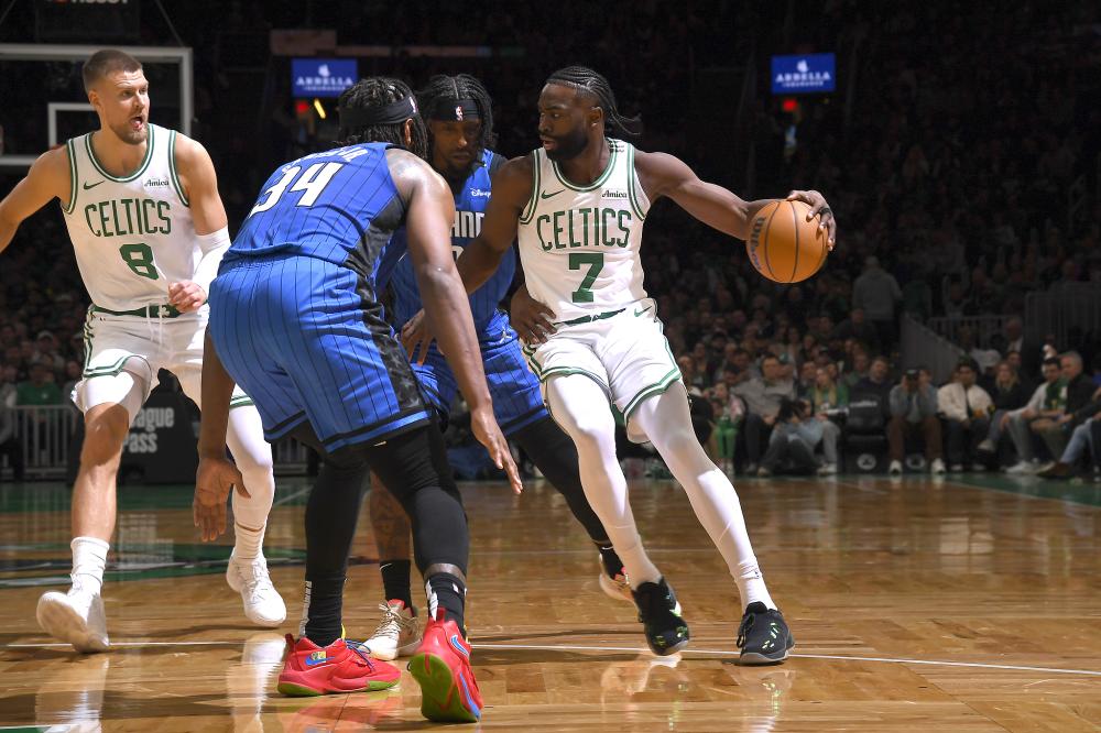 现出应有的 现出应有的