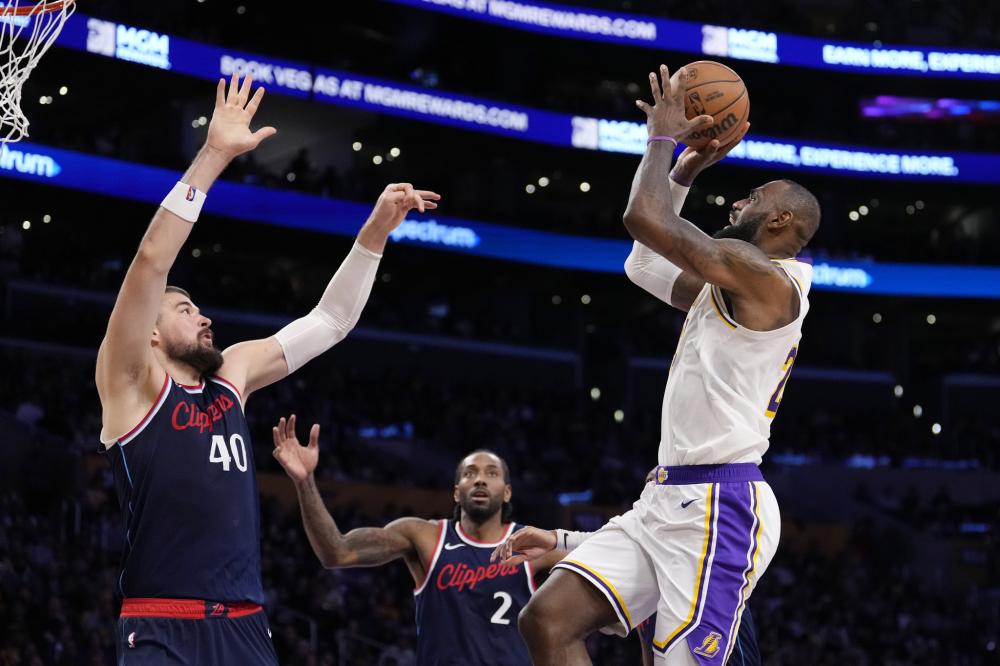 度追求进攻 度追求进攻