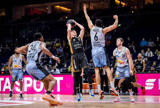 了曼城战术 了曼城战术